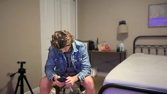 Snapshot of greekmythics chatting on 10.04.25 greekmythics online show from 10.04.25