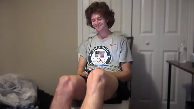 Snapshot of greekmythics chatting on 10.27.25 greekmythics online show from 10.27.25