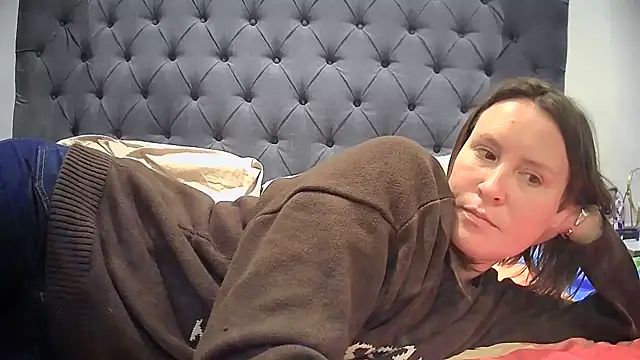 eatmypie69 online show from 02.22.26