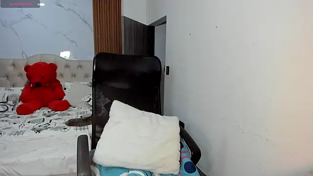 ZahraRose online show from 03.21.26