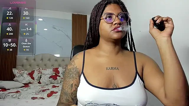 ZahraRose online show from 04.07.26