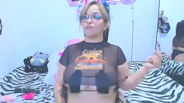 Veronica Milf1 online show from 11.26.25