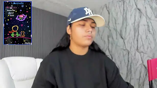 melany rouse18 online show from 11.08.25