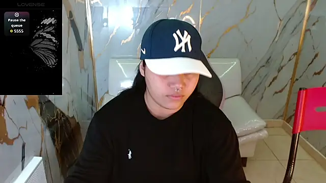 melany rouse18 online show from 04.17.26