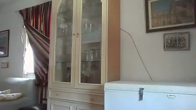 Snapshot of llopaco chatting on 09.10.25 llopaco online show from 09.10.25