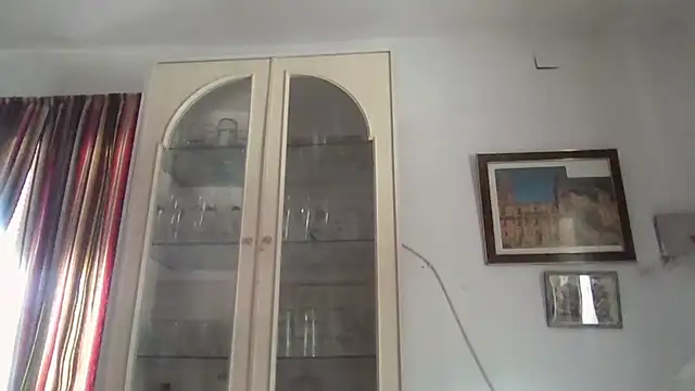 Snapshot of llopaco chatting on 10.20.25 llopaco online show from 10.20.25