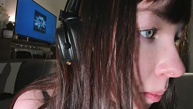 Sindy Juxx online show from 04.18.26