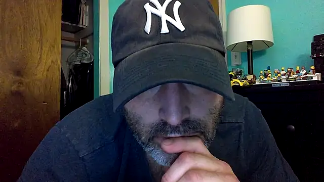 Snapshot of Novabear6996 chatting on 02.20.25 Novabear6996 online show from 02.20.25