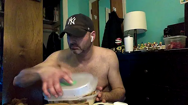 Snapshot of Novabear6996 chatting on 02.23.25 Novabear6996 online show from 02.23.25