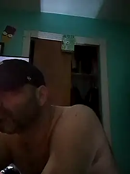 Snapshot of Novabear6996 chatting on 03.04.25 Novabear6996 online show from 03.04.25