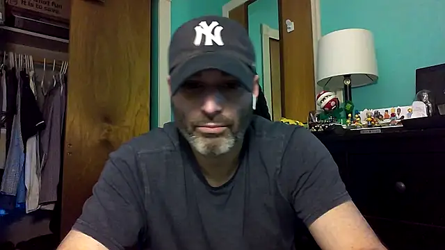 Snapshot of Novabear6996 chatting on 03.07.25 Novabear6996 online show from 03.07.25