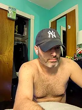 Snapshot of Novabear6996 chatting on 03.07.25 Novabear6996 online show from 03.07.25