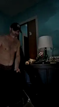 Snapshot of Novabear6996 chatting on 03.07.25 Novabear6996 online show from 03.07.25