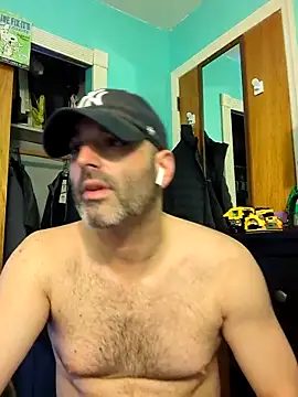 Snapshot of Novabear6996 chatting on 03.13.25 Novabear6996 online show from 03.13.25