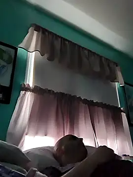 Snapshot of Novabear6996 chatting on 03.17.25 Novabear6996 online show from 03.17.25