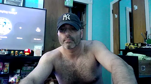 Snapshot of Novabear6996 chatting on 09.18.25 Novabear6996 online show from 09.18.25