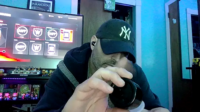 Snapshot of Novabear6996 chatting on 09.26.25 Novabear6996 online show from 09.26.25