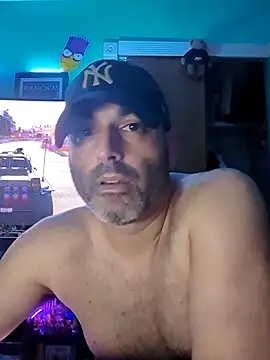 Snapshot of Novabear6996 chatting on 10.30.25 Novabear6996 online show from 10.30.25