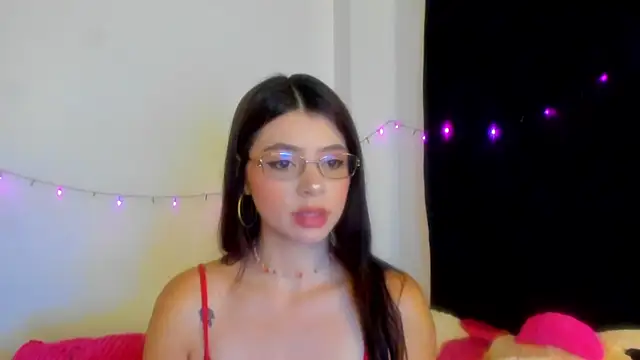 Danna Myst online show from 12.17.25