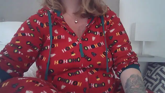 Snapshot of sizha6 chatting on 09.17.25 sizha6 online show from 09.17.25