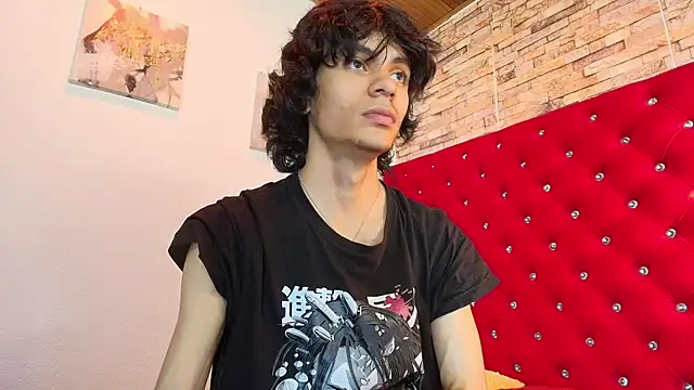 sc0rpius  online show from 03.04.25