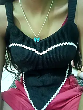 Snapshot of Aaradhna-hoy chatting on 03.16.25 Aaradhna-hoy online show from 03.16.25