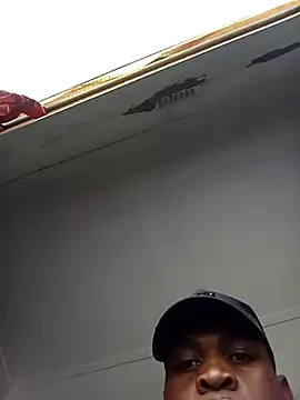 Snapshot of bosszonke123 chatting on 02.26.25 bosszonke123 online show from 02.26.25