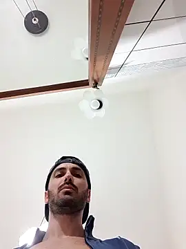 Renezel online show from 02.25.25