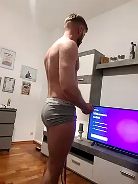 xXCR07xX online show from 11.30.25