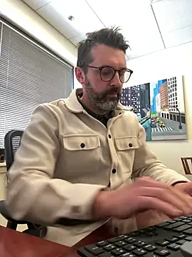 plaintreebull online show from 02.24.26