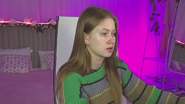 EveMundie online show from 04.07.26