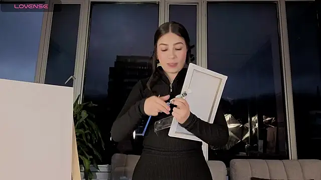 Ivanna West online show from 09.19.25