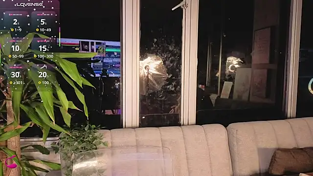 Ivanna West online show from 11.05.25