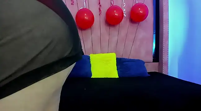 WendyThomson online show from 02.15.25