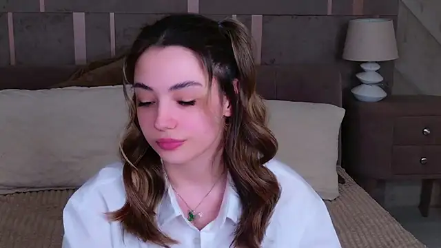 Alice Deleon online show from 02.22.25