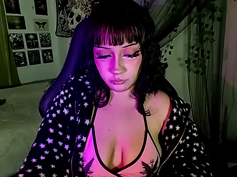 blue katt online show from 11.21.25