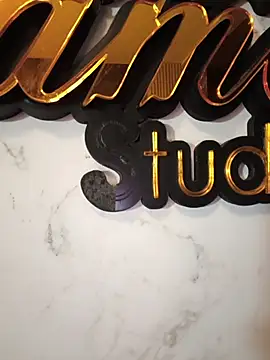 EmmaSulivan online show from 04.08.26