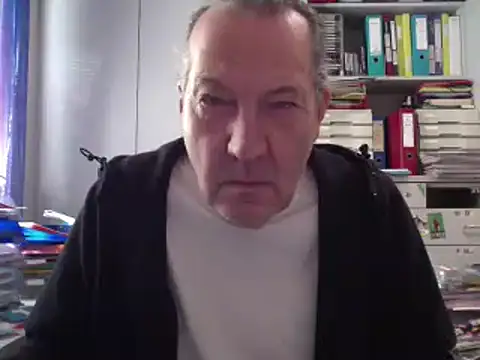 HMStraps01 online show from 11.19.25