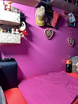 Snapshot of sexymelli18 chatting on 01.07.26 sexymelli18 online show from 01.07.26