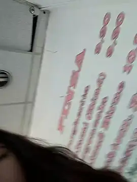 sexymelli18 online show from 05.10.26