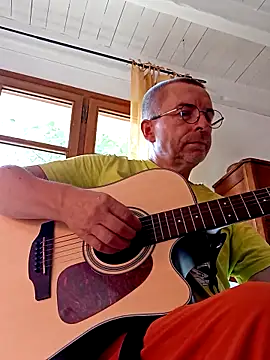 Snapshot of Xavspank2 chatting on 09.11.25 Xavspank2 online show from 09.11.25