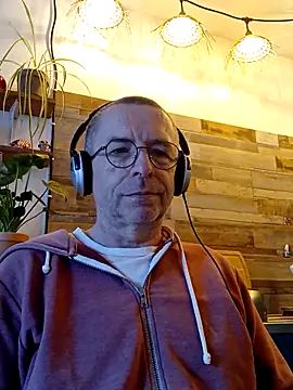 Snapshot of Xavspank2 chatting on 03.09.26 Xavspank2 online show from 03.09.26