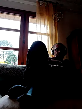 Snapshot of Xavspank2 chatting on 03.22.26 Xavspank2 online show from 03.22.26