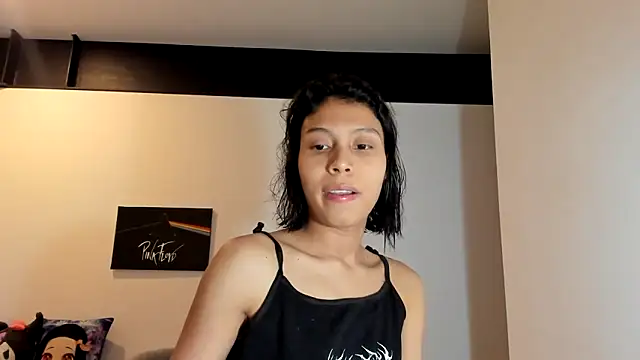 Snapshot of sweet_Amy0 chatting on 10.03.25 sweet Amy0 online show from 10.03.25