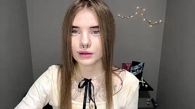 CarolinePepper online show from 03.14.25