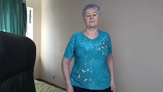 Sandra Snowflake online show from 03.19.25