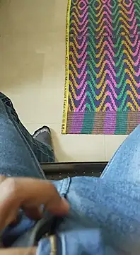 Snapshot of desi_pb02 chatting on 02.20.25 desi pb02 online show from 02.20.25