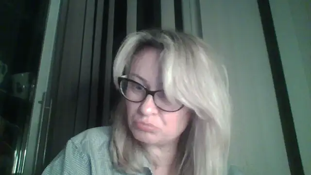 Snapshot of Mary888x chatting on 02.16.25 Mary888x online show from 02.16.25