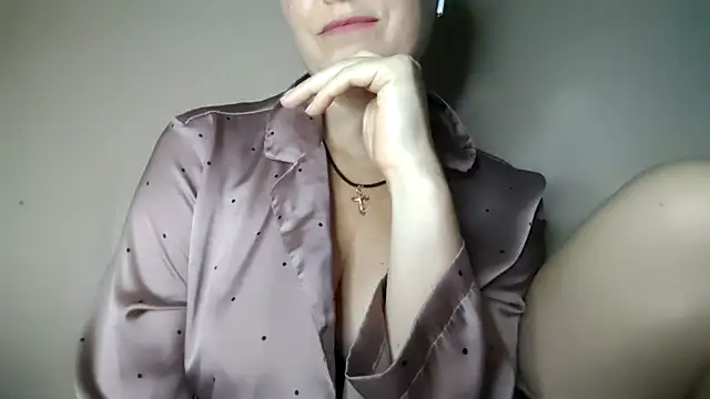 Snapshot of Mary888x chatting on 09.19.25 Mary888x online show from 09.19.25