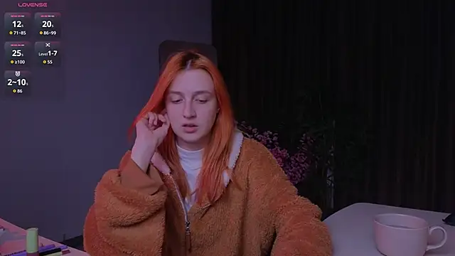 Snapshot of aishiro chatting on 12.05.25 aishiro online show from 12.05.25